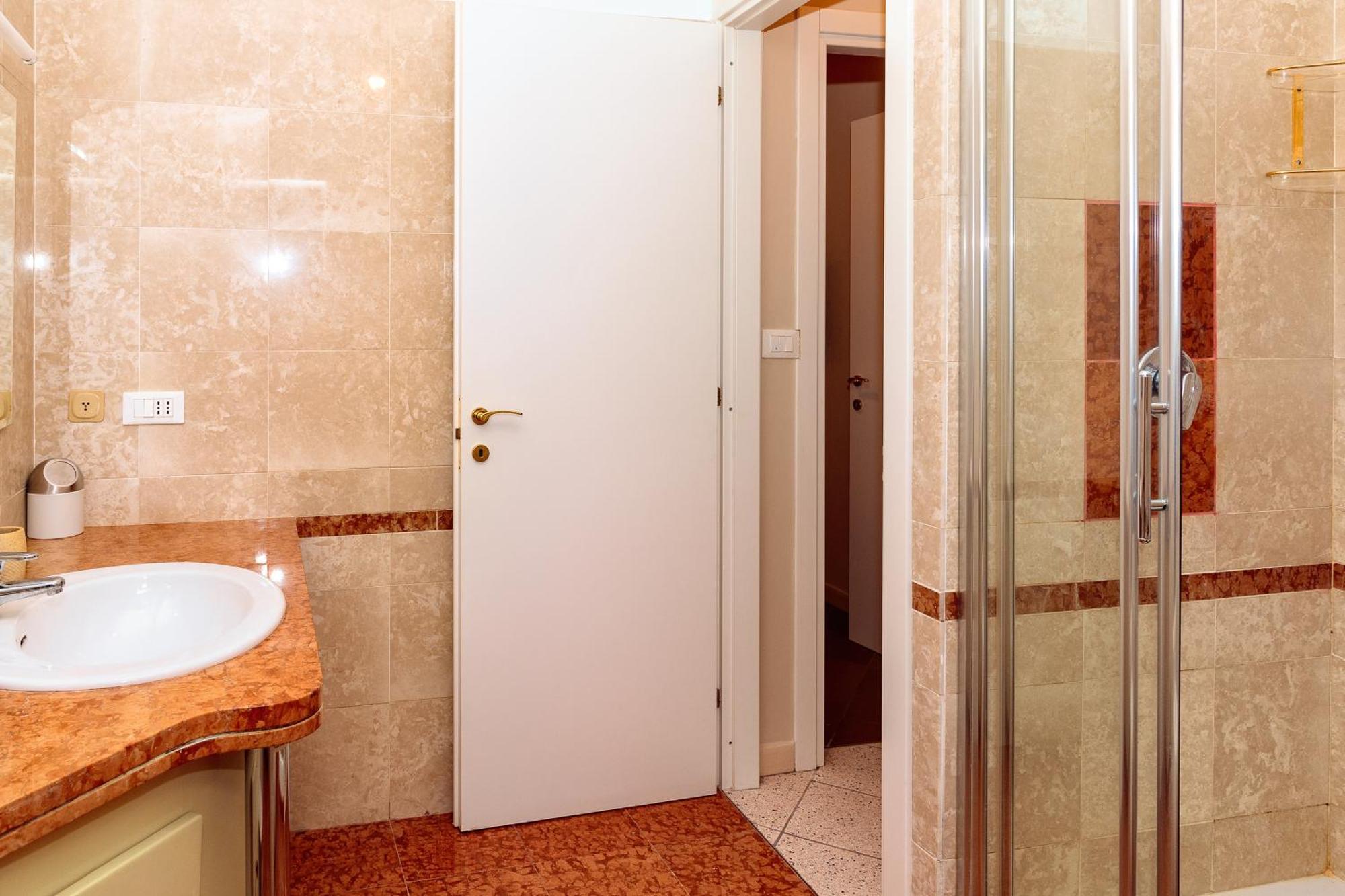 בולוניה Saint Charles Apartment מראה חיצוני תמונה